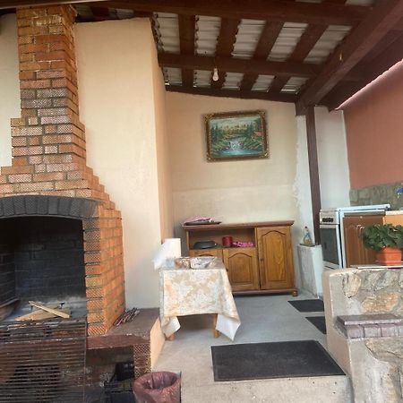 Pensiunea Casa Deny Novaci-Străini Dış mekan fotoğraf